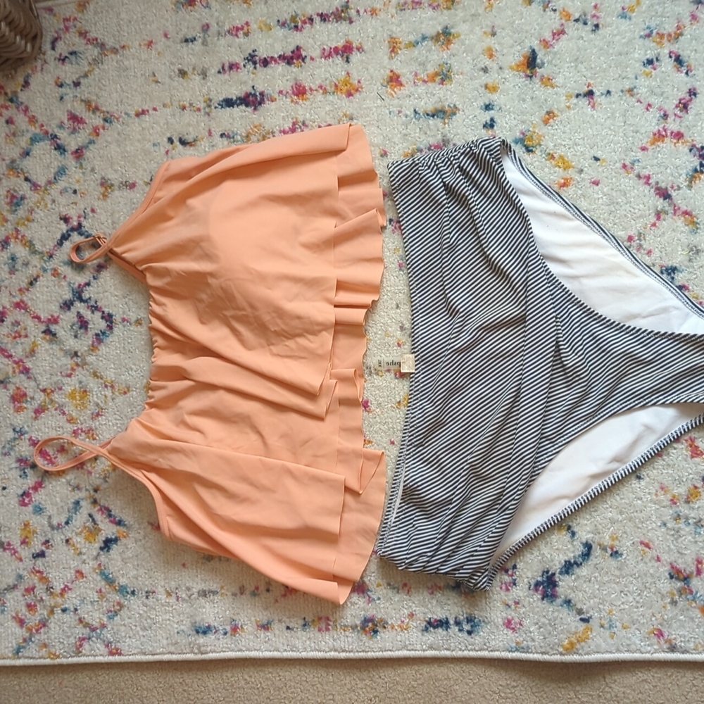 Cupshe 2 piece swim suit size XXL